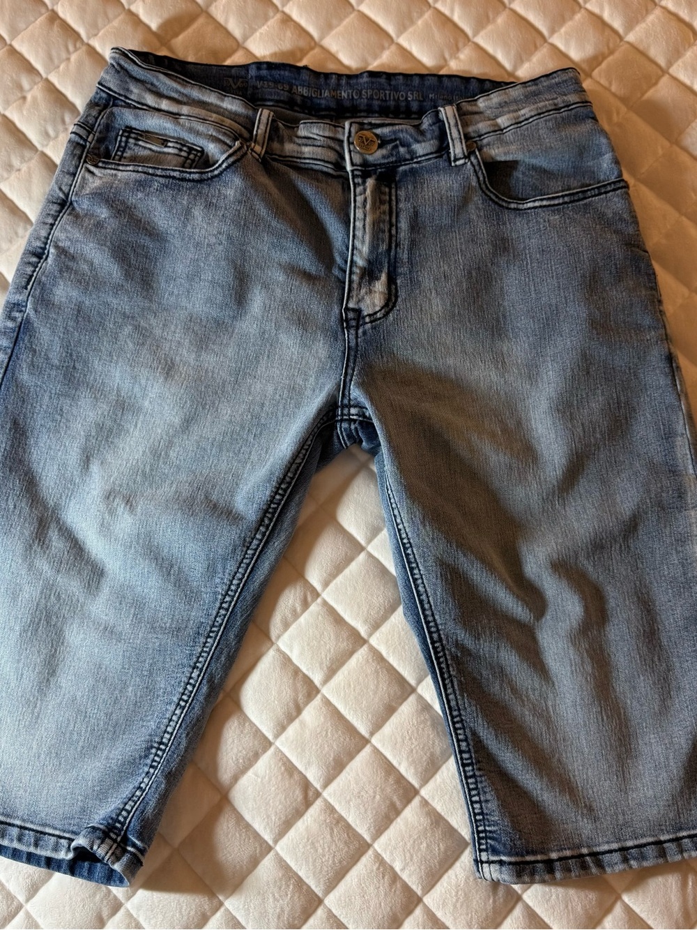 V19-69 Italia Denim Bermuda Shorts Long Jorts Blue Distressed Men’s Size 31/32
